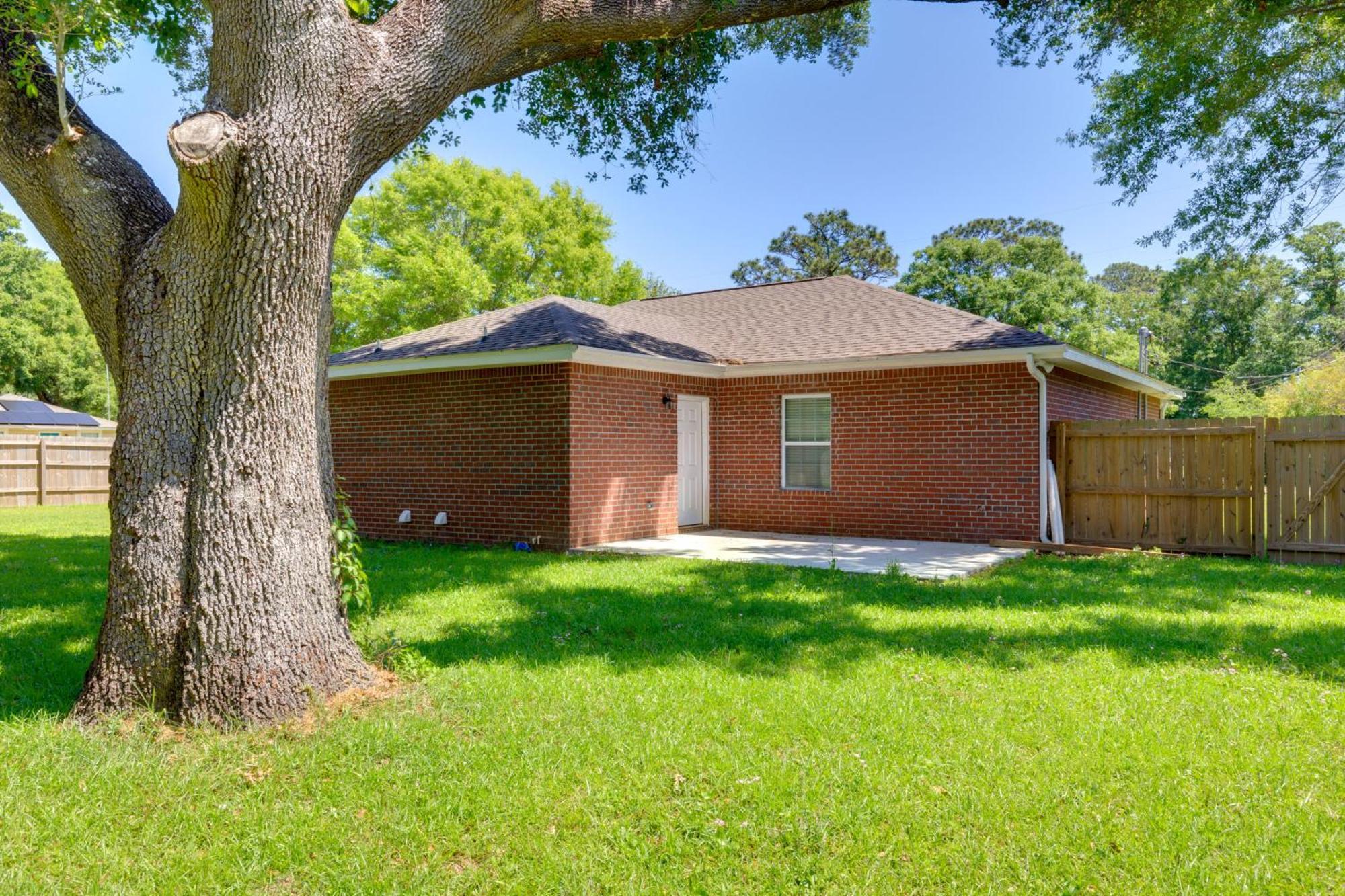Dog-Friendly Pensacola Duplex About 7 Mi To Downtown Apartment Exterior foto